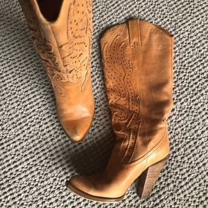 sexy cowboy boots: Jessica Simpson Abaline